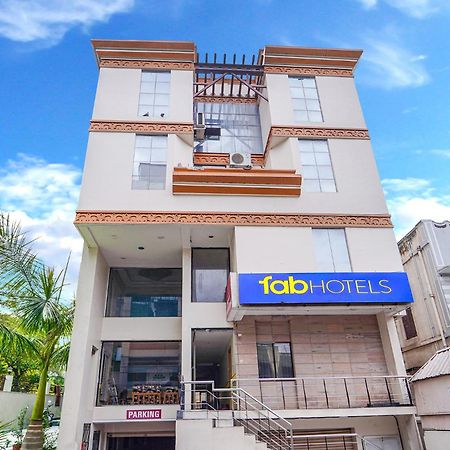 Fabhotel Ess Paradise - Nr Bus Stand 코임바토르 외부 사진
