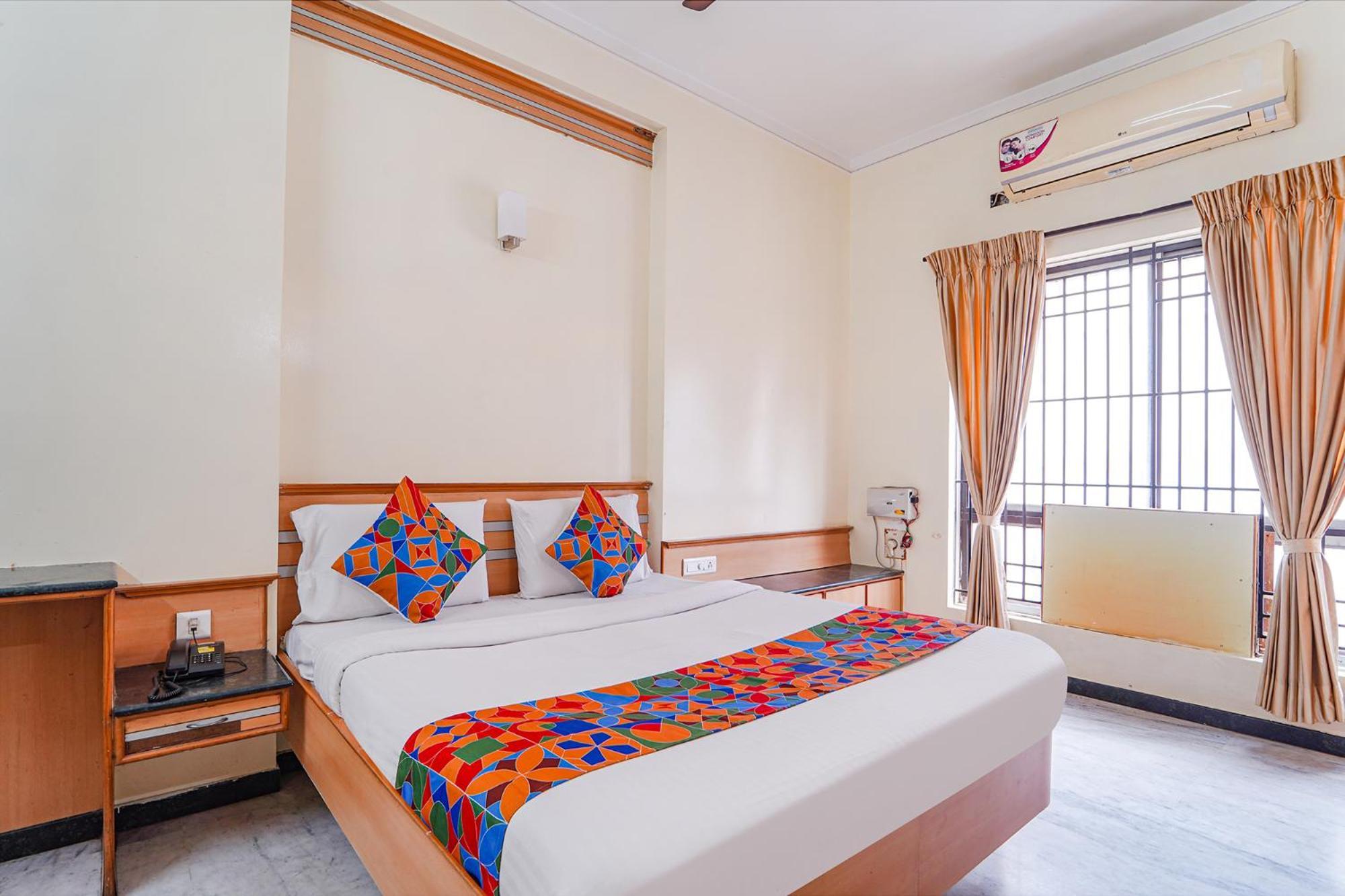 Fabhotel Ess Paradise - Nr Bus Stand 코임바토르 외부 사진